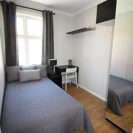 Krsferie I Sentrum * كريستينساند