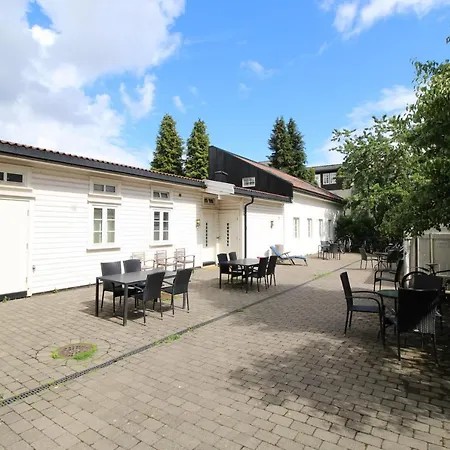 Krsferie I Sentrum Apartamento *
